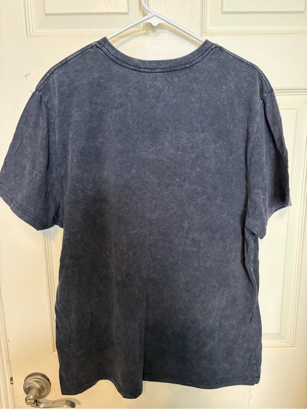 Willie Nelson Graphic Tee - Charcoal Crewneck Short Sleeve - Picture 5 of 5